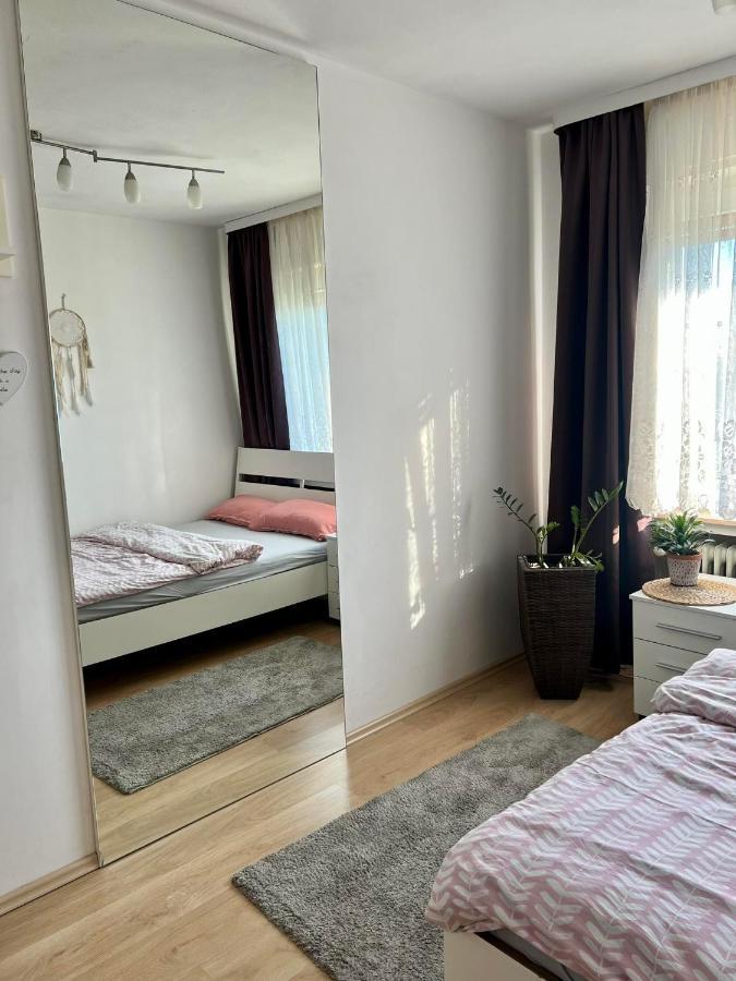 Doppelbett Zimmer Mit Gemeinschaftbad Borgholzhausen Exteriör bild